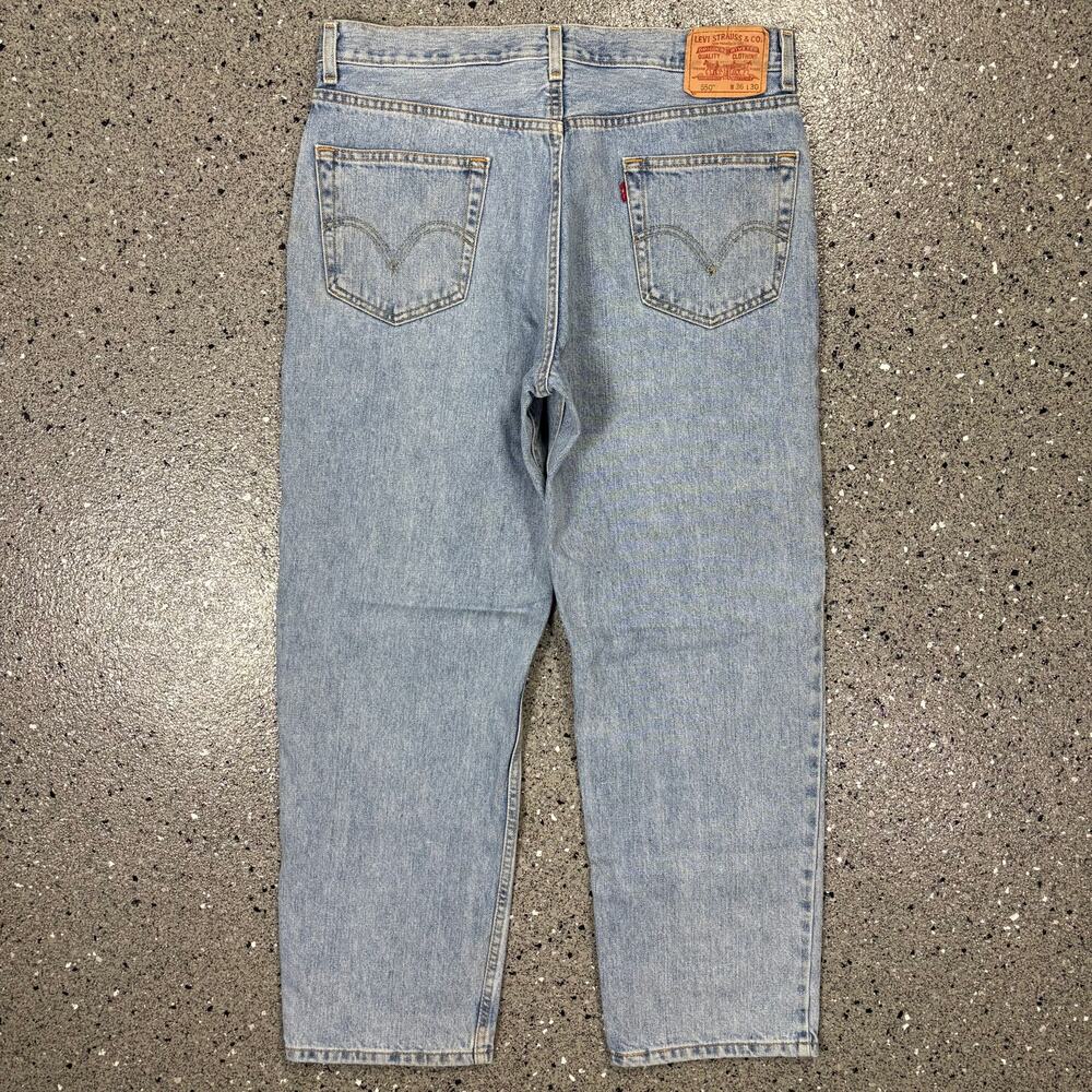 Vintage Y2k Levi's 550 Relaxed Fit Straight Leg Denim Jeans